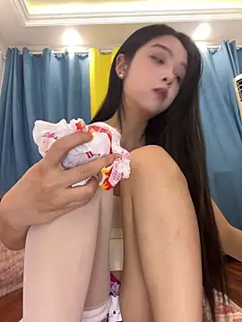 qiqi_x live sex cam