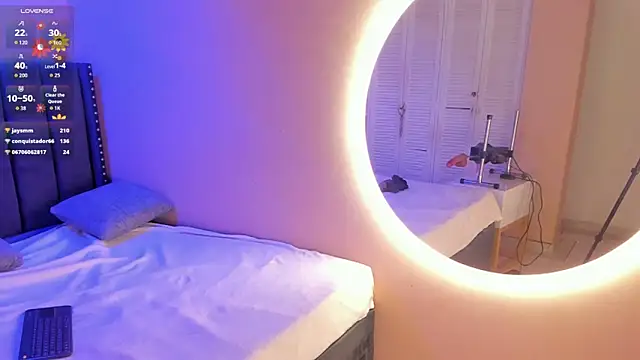 ruby_tylor_'s cam snapshot