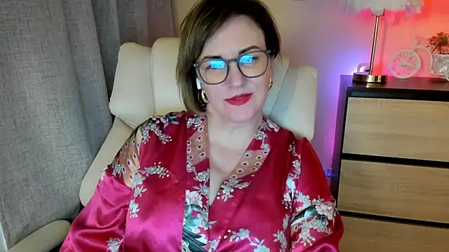 feliziaDesire's cam snapshot