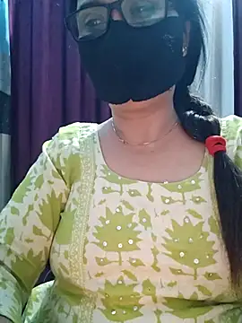 Aishwaryaa_69's cam snapshot