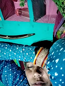 Pooja750's cam snapshot