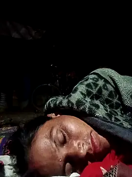 Dipti_bb's cam snapshot