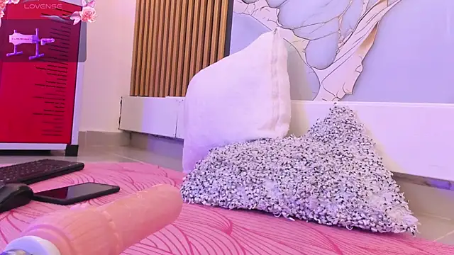 I_karly's cam snapshot