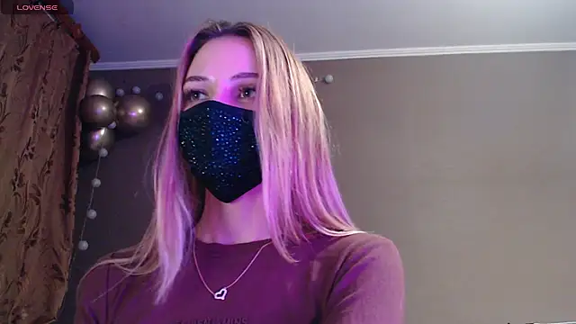 Iris_lave's cam snapshot