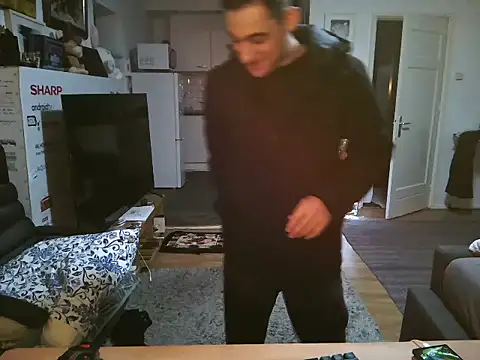 mihaimichael's cam snapshot