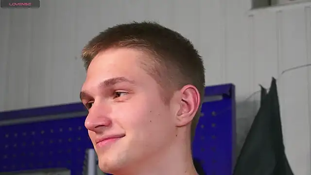 dustyn_fox's cam snapshot