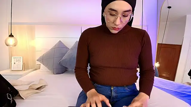 alehia_cute's cam snapshot