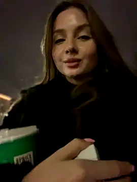 KrisMagnoly's cam snapshot