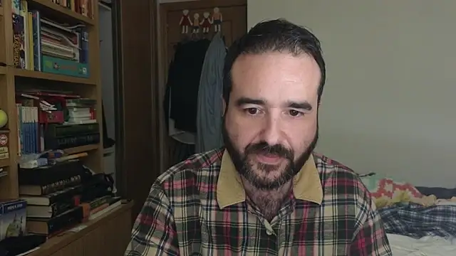 curiosillo83 live sex cam