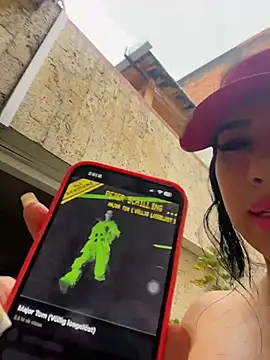 kiim_taaylor's cam snapshot