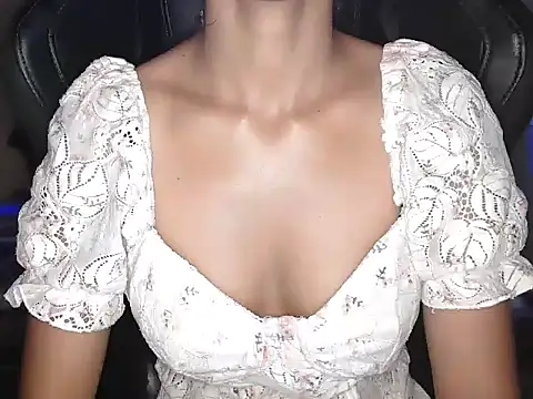 Simmi_Ji's cam snapshot