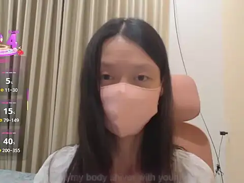 Lil-Cherries's cam snapshot