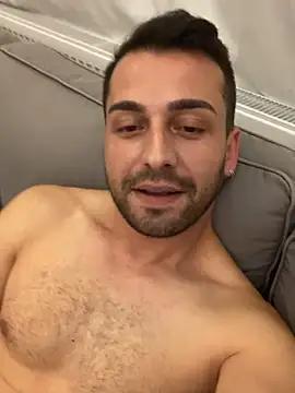 Emre-34's cam snapshot