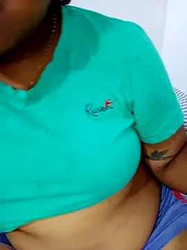 Elisha__Decer's cam snapshot