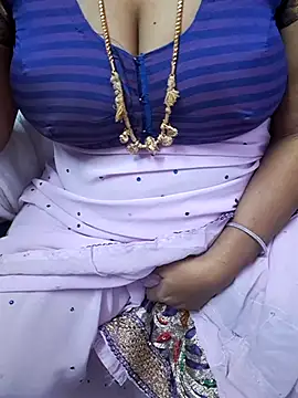 Tamil_Ammani's cam snapshot