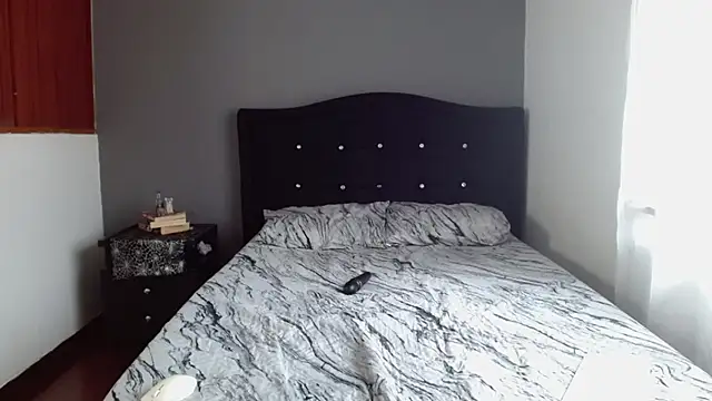 Emilia_1995's cam snapshot