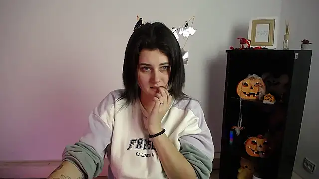 Katrin_kiss_'s cam snapshot