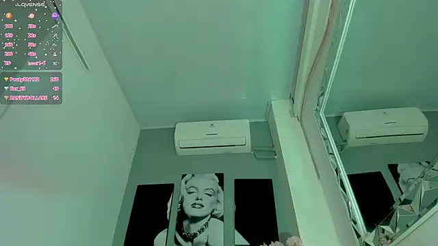 ThiccyLexxy's cam snapshot