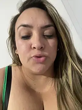 bruna438's cam snapshot