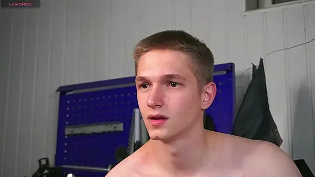 dustyn_fox's cam snapshot