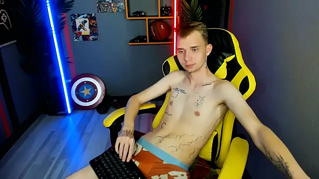 TimBlaks's cam snapshot