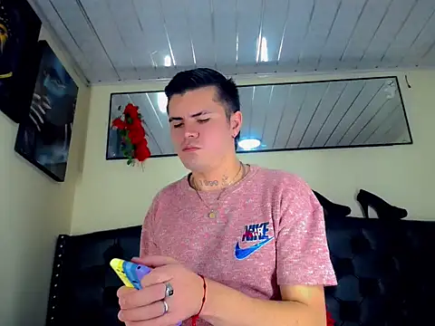 Sebastian_Loaiza's cam snapshot