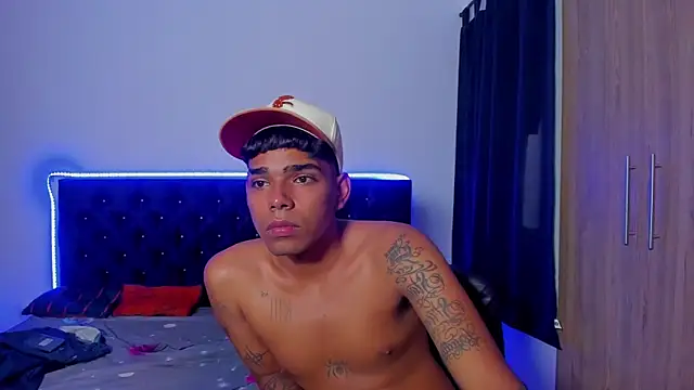 elias_ford live sex cam