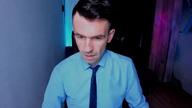 SteveTiger live sex cam