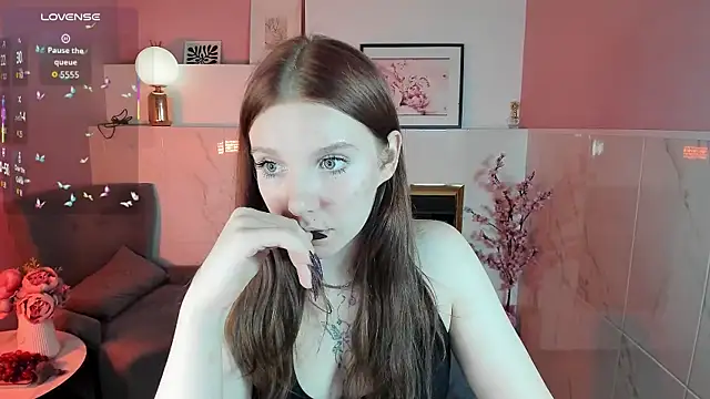 Layla_Glam's cam snapshot