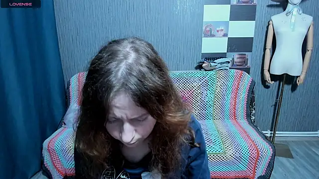 pa1e_pr1ncess's cam snapshot