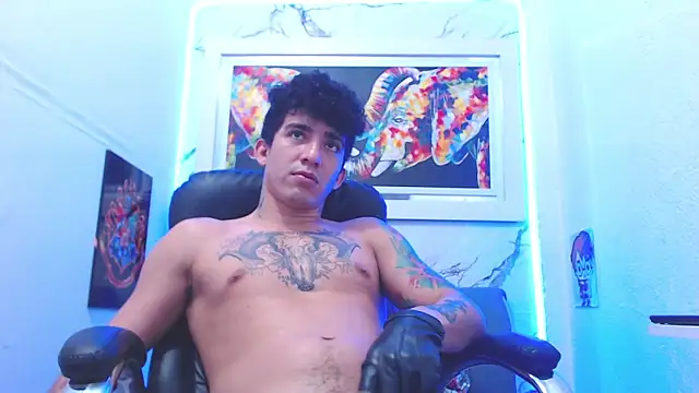 targuerian22 live sex cam