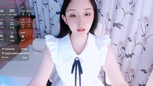 Niannian- live sex cam