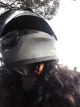 You-sexy-starr's cam snapshot