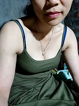 Bear_bear0's cam snapshot