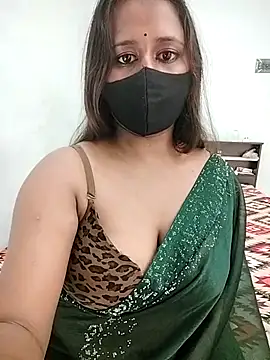 LoveLy-Soneya's cam snapshot