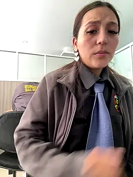 Emily-7_ live sex cam