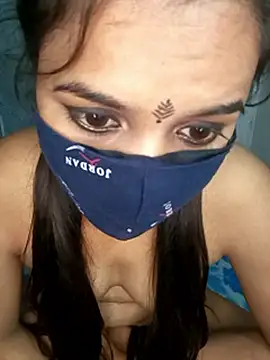 CUTE-567's cam snapshot