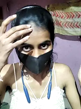 Thaper_Meera2's cam snapshot