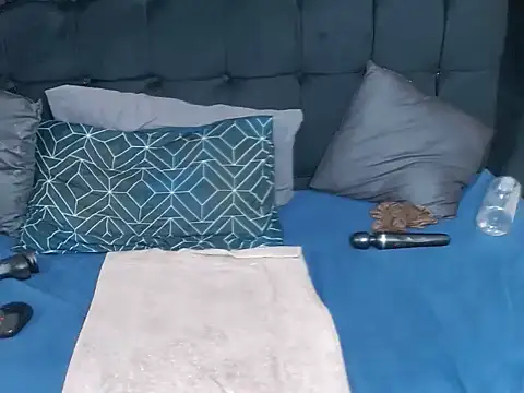 CaramelBootty's cam snapshot