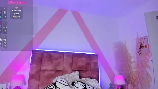 isabella_whiithe's cam snapshot