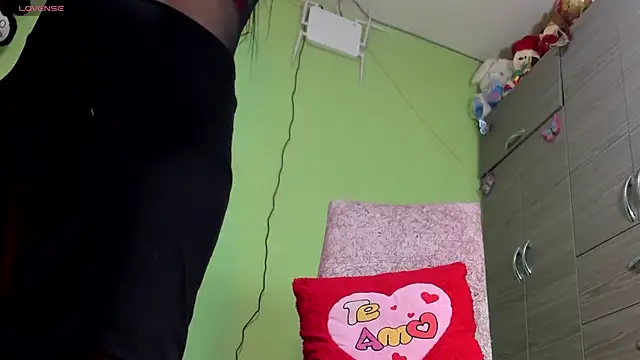 hot_Dariana_pantyhose's cam snapshot