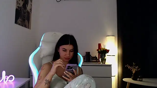 DramaQueen__'s cam snapshot