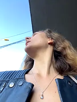 Nomadic_Angel's cam snapshot