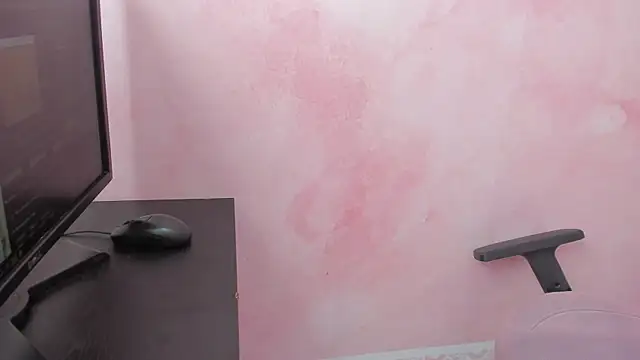 debora_pervert's cam snapshot