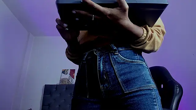 Ellie_Alves's cam snapshot