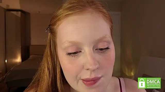 lulu_moonmoon's cam snapshot