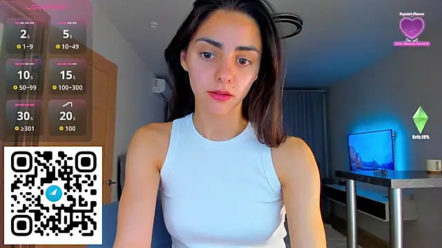 EmiliaZen's cam snapshot