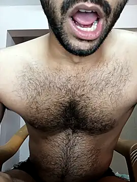 Viggu16947 live sex cam