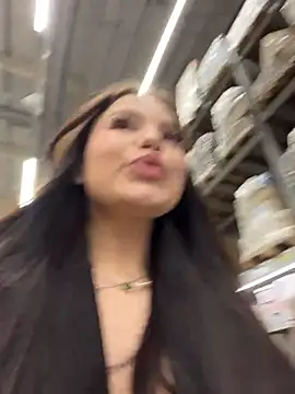 Kissy_Moon's cam snapshot