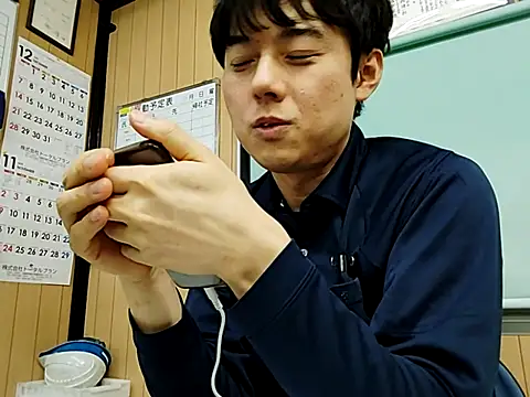 whitebriefboy's cam snapshot